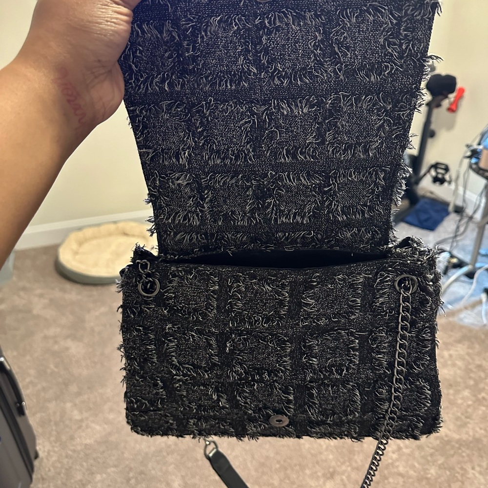 New - Picture 3 of 5